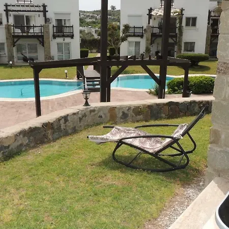 Luxury Ground Apt, Beautiful Site, Bodrum Kav 규무슬럭