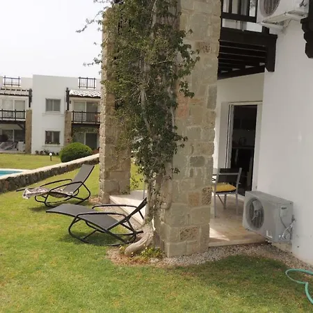 Luxury Ground Apt, Beautiful Site, Bodrum Kav 아파트